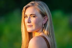 Linda Schexnayder's Instagram, Twitter & Facebook