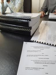 Fic said the defendant and a related company synergy promenade klvc sdn bhd (spklvc) had already initiated two separate court proceedings against. Petang Isnin Tadi Saya Ke Shahrir Samad Tok Uban Facebook