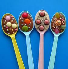 Diy Les Party Spoons Ou Cuilleres En Folie Fete Du Chocolat Maison De Noel Chocolat