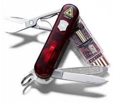 Menşeli ibach , i̇sviçre zaman, i̇sviçre çakısı ilk olarak 1891 yılında üretildi karl elsener sonradan victorinox oldu şirket. Yuksek Teknolojili Isvicre Cakisi Victorinox Secure Pro Donanimhaber