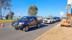 I want to thank the community, particularly in our border towns, for their patience during what has been an extremely difficult time, the premier said. Tighter Restrictions For Victoria Nsw Border Crossing Mbav Com Au