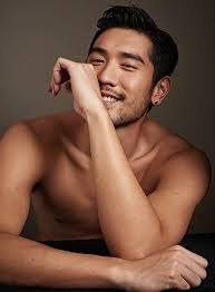 Chris Lam ｢Hot Asian Men To Follow For Self-Care｣