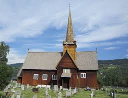The municipality comprises 1,330 km2. Vaga Kirke Norske Kirker