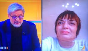 Finita l'indagine ispettiva ministeriale, scattano i procedimenti  disciplinari a carico della dirigente scolastica “per le responsabilità che  interessano la funzione dirigenziale”, della vicedirigente e della  responsabile della succursale dell'istituto ...