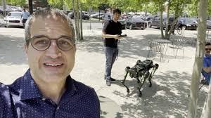 Daniel Roznovsky's Instagram, Twitter & Facebook