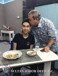 المتوكل على الله سلطان إسكندر الحاج إبن المرحوم سلطان إسماعيل الخالدي‎; Johor Prince Laid To Rest Se Asia News Top Stories The Straits Times