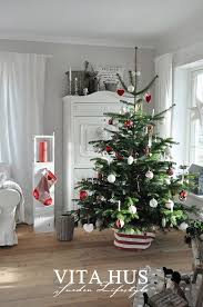 Skandinavisches Wohnen Wohnen In Weiss Shabby Chic Schwedenhaus Green G Weihnachtlich Dekorieren Wohnung Skandinavische Weihnachten Weihnachtsdeko Rot Weiss
