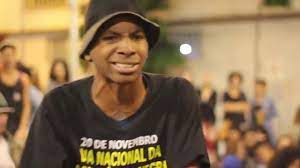 Começamos introduzindo a saída do participante do reality show. Ator De Malhacao E Participante Do Bbb 2021 Fazendo Rimas No Slam Lucas Penteado Koka Youtube
