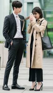 And when it grows intense it holds. While You Were Sleeping Cr Cy Dramen K Drama Mode Inspiration