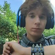 Ryan Penman's Instagram, Twitter & Facebook