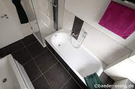 Hier gibt es ein badezimmer mit dusche, badewanne und waschbecken und ein separates wc in nem anderen raum mit waschbecken. Badewanne Und Dusche Im 5 Qm Bad Bader Seelig