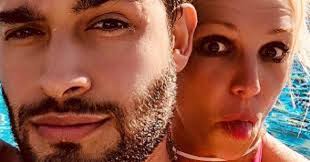 Sam asghari is a hot personal trainer and model. Sam Asghari Age Career Girlfriend Birthplace Net Worth Bio Gossipy