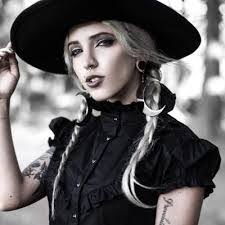 Minerva Wolf's Instagram, Twitter & Facebook