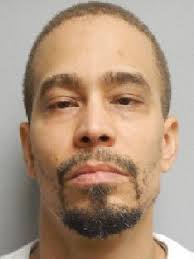 Police: Gun, drugs found in New Milford car stop