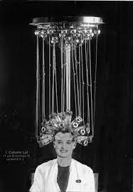 Onthisday Facts Notablehistory On Twitter Permed Hairstyles Vintage Hairstyles Permanent Waves