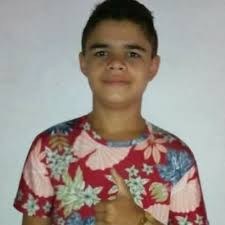 Alessandro sousa Silva (@Alessan72627869)