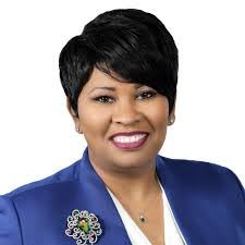 Kurt Forster's Instagram, Twitter & Facebook