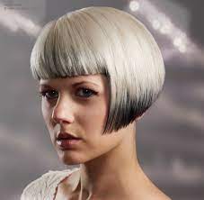 Carre tres court avec frange. 1001 Idees Carre Plongeant Blond La Tete La Premiere