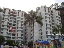 This is a quiet and peaceful area, and the apartment has a nice view over the garden and swimming pool. Century Bay Apartment Details Apartment For Sale And For Rent Propertyguru Malaysia