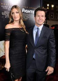 Все они уже довольно взрослые. Zhena Marka Uolberga Lichnaya Zhizn Izvestnyh Lyudej