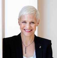 Jodie Engle's Instagram, Twitter & Facebook