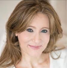 Lana Beier's Instagram, Twitter & Facebook