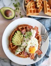 Comment Preparer Un œuf Au Plat A La Perfection Elle A Table Recette Oeuf Au Plat Oeuf Au Plat Plat