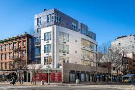 Each apartment with two window walls ; 57 Bond St New York Ny 10012 Apartments New York Ny Apartments Com