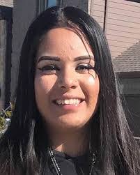 Juliana Munoz's Instagram, Twitter & Facebook