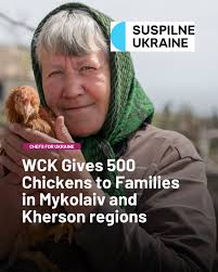 🐔🥚 Our egg-cellent WCK Ukraine team has been providing hens and feed to  families in the hardest-hit regions across the country. These chickens are  here to help communities—many produce their own food—rebuild