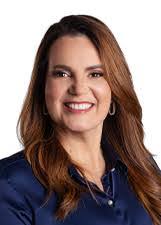 Sheila Lemos's Instagram, Twitter & Facebook