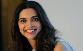 Bollywood actor deepika padukone stepped into the second month of 2021 with a bright smile on her face. Deepika Padukone Very Happy With Beautiful Smile Face Deepika Padukone Smile Hd 1920x1200 Wallpaper Teahub Io