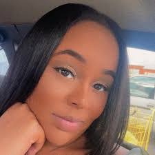 Cherie Lee's Instagram, Twitter & Facebook