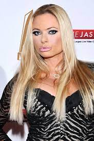 Blonde pornstar with huge tits gets fucked hard by a big cock. File Briana Banks 2016 Jpg Wikimedia Commons