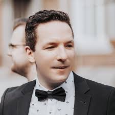 Stream Chris Riedel music