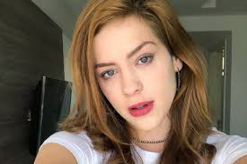 The latest tweets from @sophiaabrahao Sophia Abrahao E Afastada De Novela Da Tv Globo Por Doenca