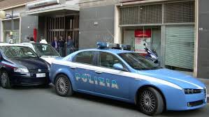 Contatta ☎ bcc brescia sarezzo, via repubblica, 110 con ⌚ orari, indicazioni stradali, dati di contatto. Sarezzo Donna Rapinata E Ferita Uscendo Dalla Banca