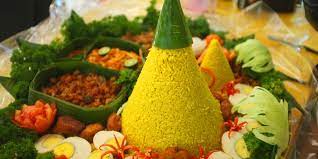 8 Tips Membuat Nasi Tumpeng Enak Dan Gurih Halaman All Kompas Com