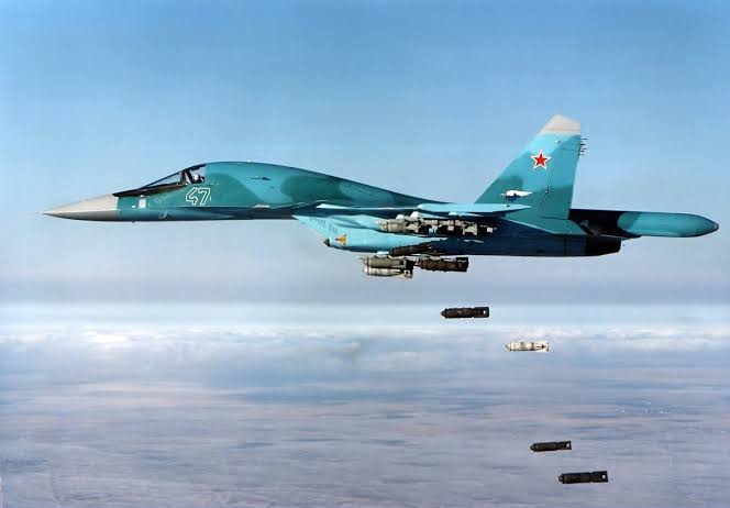Resultado de imagem para su-34 na sÃ­ria