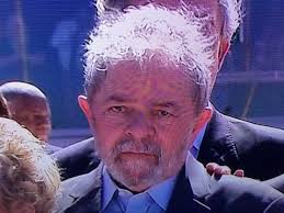 Resultado de imagem para lula pobre triste