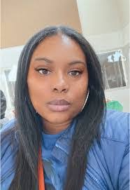 Deana Kiser's Instagram, Twitter & Facebook