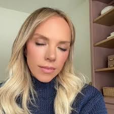 Autumn Carpenter's Instagram, Twitter & Facebook