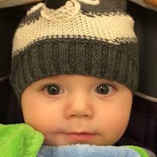 Some sand toys and a half sunscreen! 2220 RAHANA ሞ RANANA