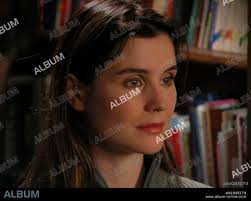 CATHERINE FARRELL in RED ROSES AND PETROL, 2003, directed by TAMAR SIMON  HOFFS. Copyright ABU MEDIA/ROCK'N READ PROD. INC.