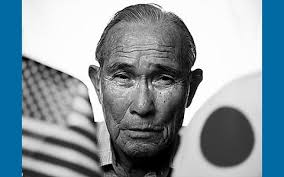 Gokurosama: Contemporary Photographs of the Nisei in Hawai'i