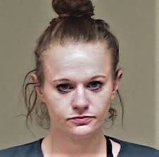 WANTED FOR MAIL THEFT: Detective Julie Lee would like to locate and arrest  the two depicted mail theft suspects. The male is Rian Porter, DOB 040297  of Pasco, and at last count,