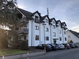 Bei einer 50m² wohnung zahlt man aktuell eine durchschnittliche miete von 8,60 eur/m². 1 Zimmer Wohnung Zu Vermieten Mainstrasse 2 64390 Erzhausen Darmstadt Dieburg Kreis Mapio Net