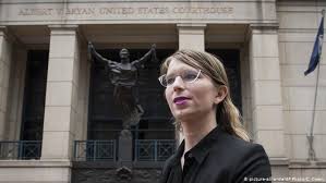 Army intelligence analyst, was held for contempt between march 2019 and march 2020 over her refusal to testify before a grand jury investigating wikileaks founder. Gericht Ordnet Freilassung Von Chelsea Manning An Aktuell Amerika Dw 13 03 2020