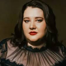 Ellen Fishman's Instagram, Twitter & Facebook