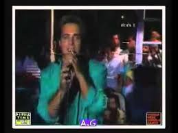 Cioni aveva iniziato la sua carriera negli anni '70 e ha continuato a essere uno dei disc jokey più contesi da locali e feste all'aperto in toscana. Riccardo Cioni Arizona Youtube